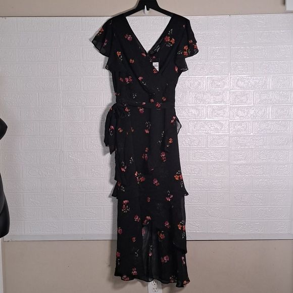 CITY CHIC Bloom Floral Wrap Maxi Dress in Black - Picture 5 of 12